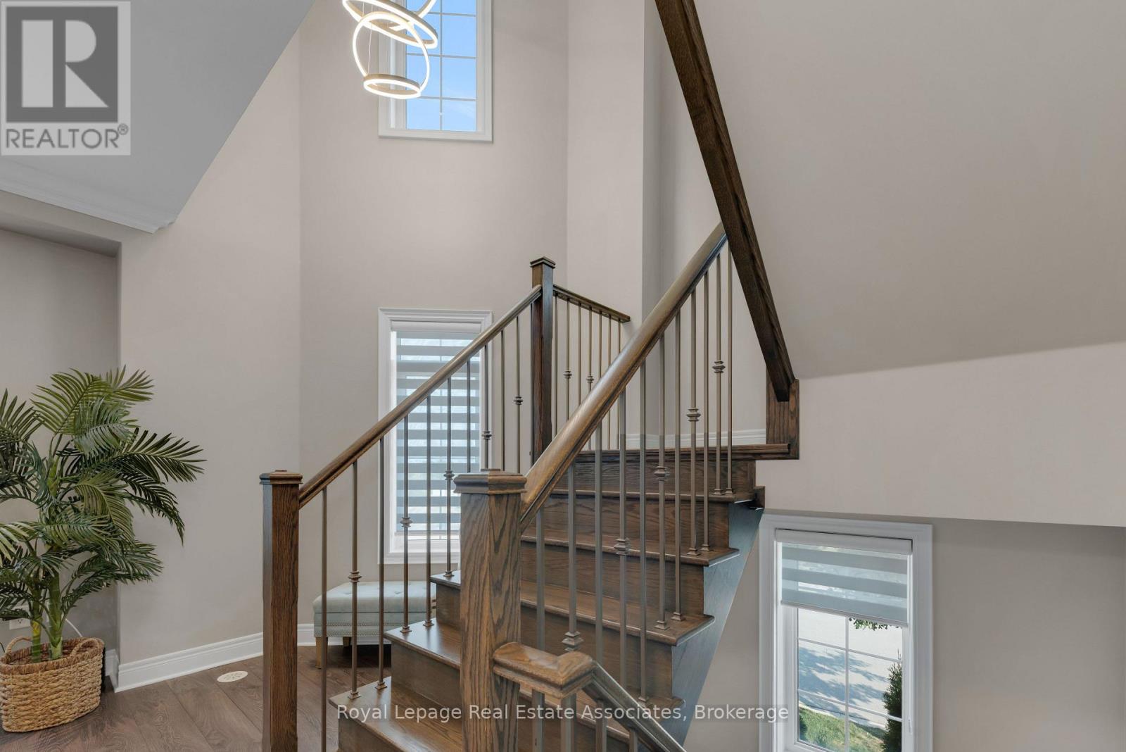 Photo 24 of 3040 Eberly Woods Drive, Oakville ON