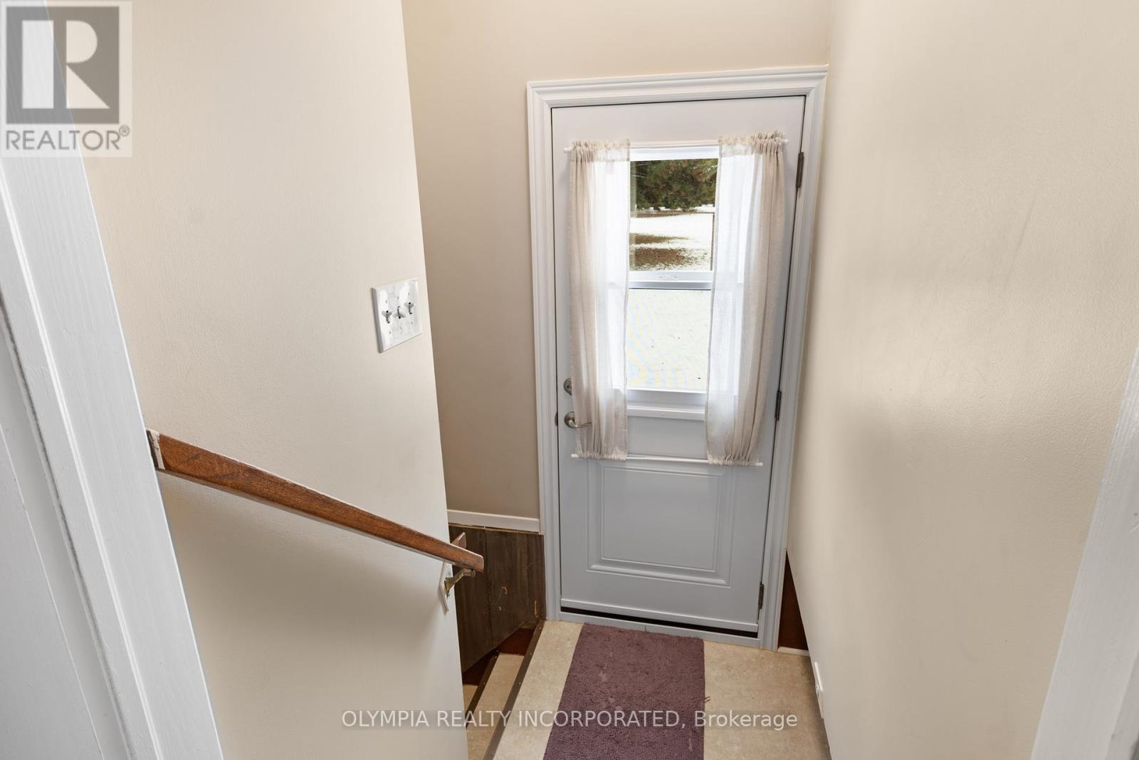 Photo 13 of 4284 Briarwood Avenue, Niagara Falls ON