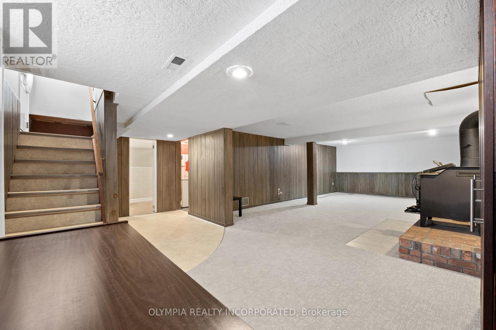 Photo 14 of 4284 Briarwood Avenue, Niagara Falls ON