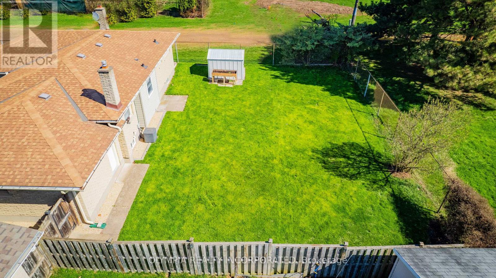 Photo 18 of 4284 Briarwood Avenue, Niagara Falls ON