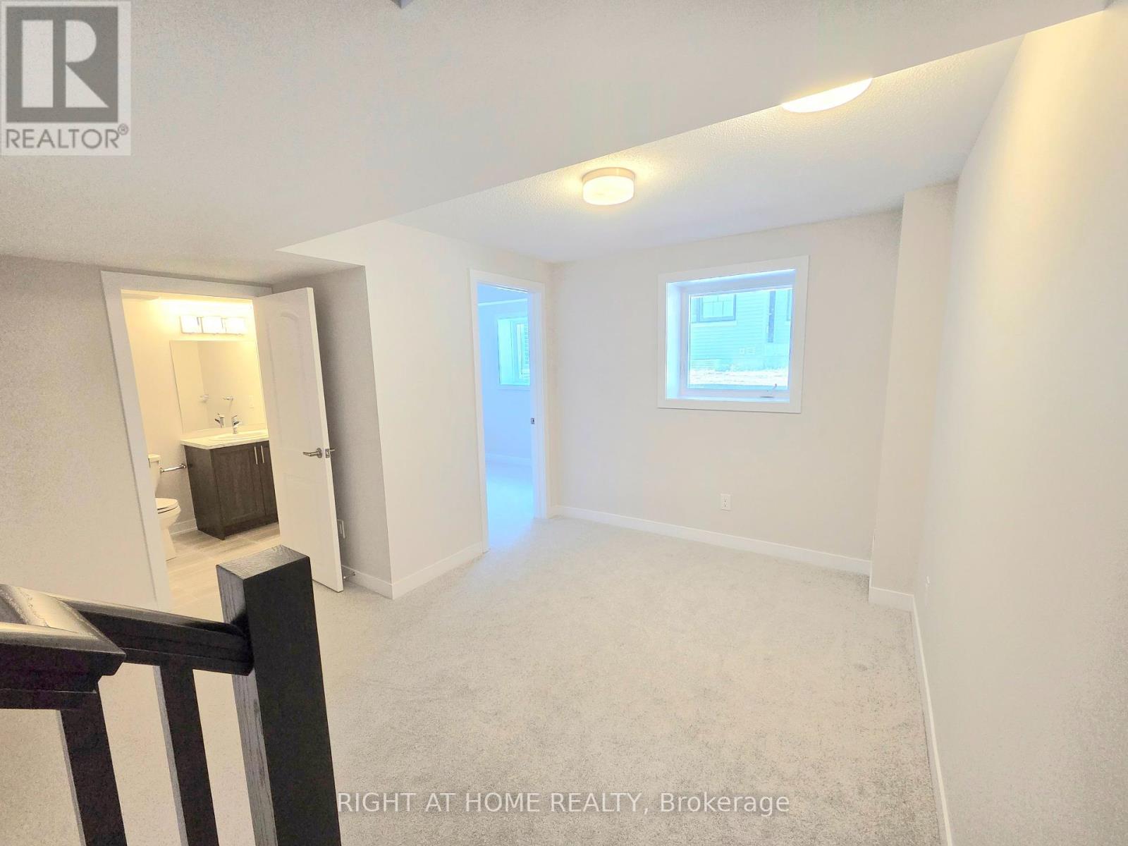 Photo 16 of 862 Andesite Terrace, Ottawa ON