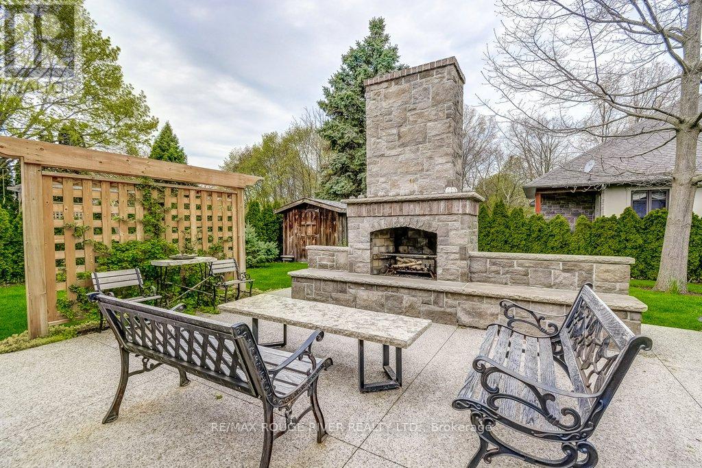 Photo 38 of 413 Nassau Street, Niagaraonthelake ON