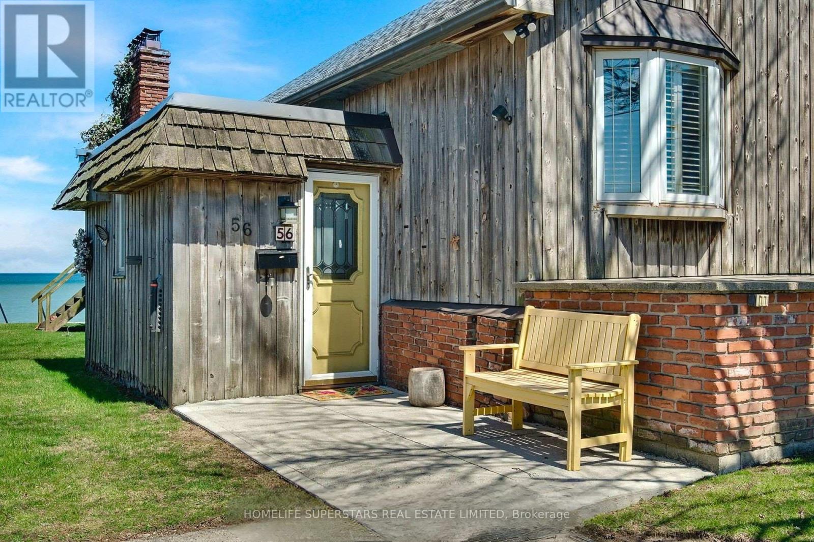 Photo 3 of 56 Seabreeze Crescent, Hamilton ON