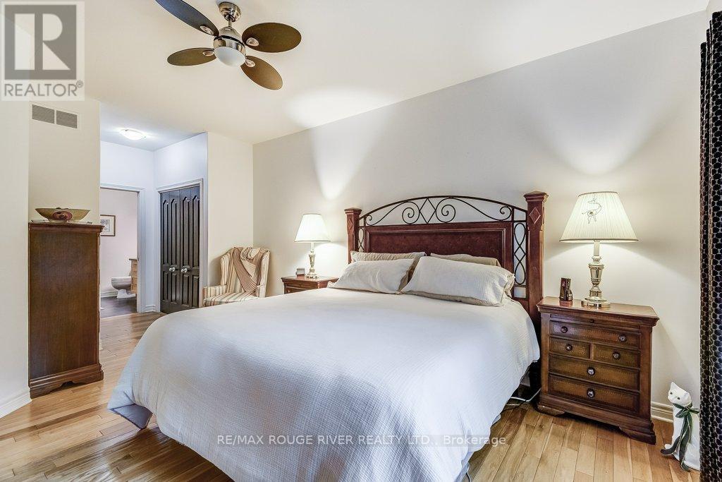 Photo 17 of 34 1398 Pelham Street, Pelham ON