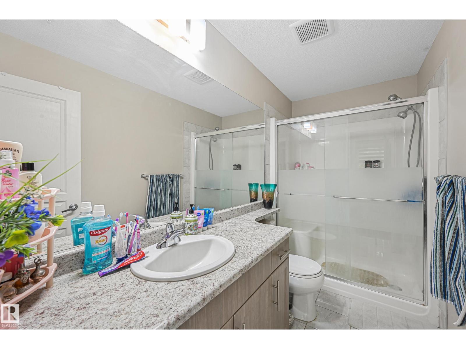 Photo 16 of 102 812 Welsh Dr Sw, Edmonton AB