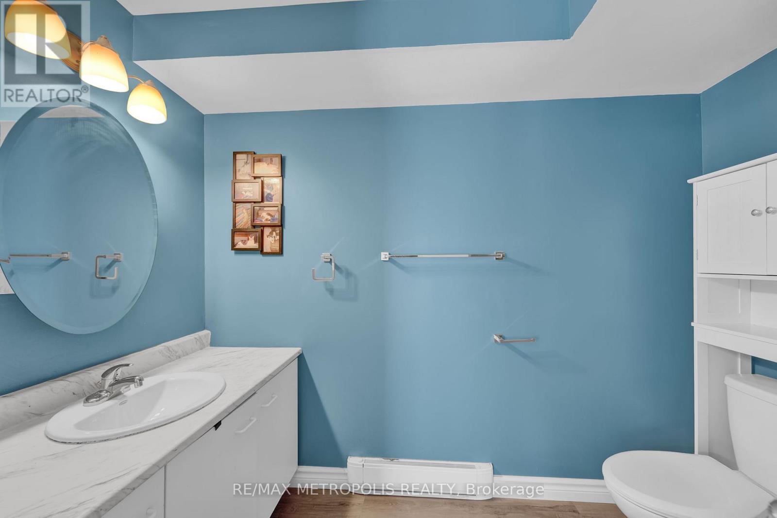 Photo 11 of Main 31 Empire Crescent, Clarington ON