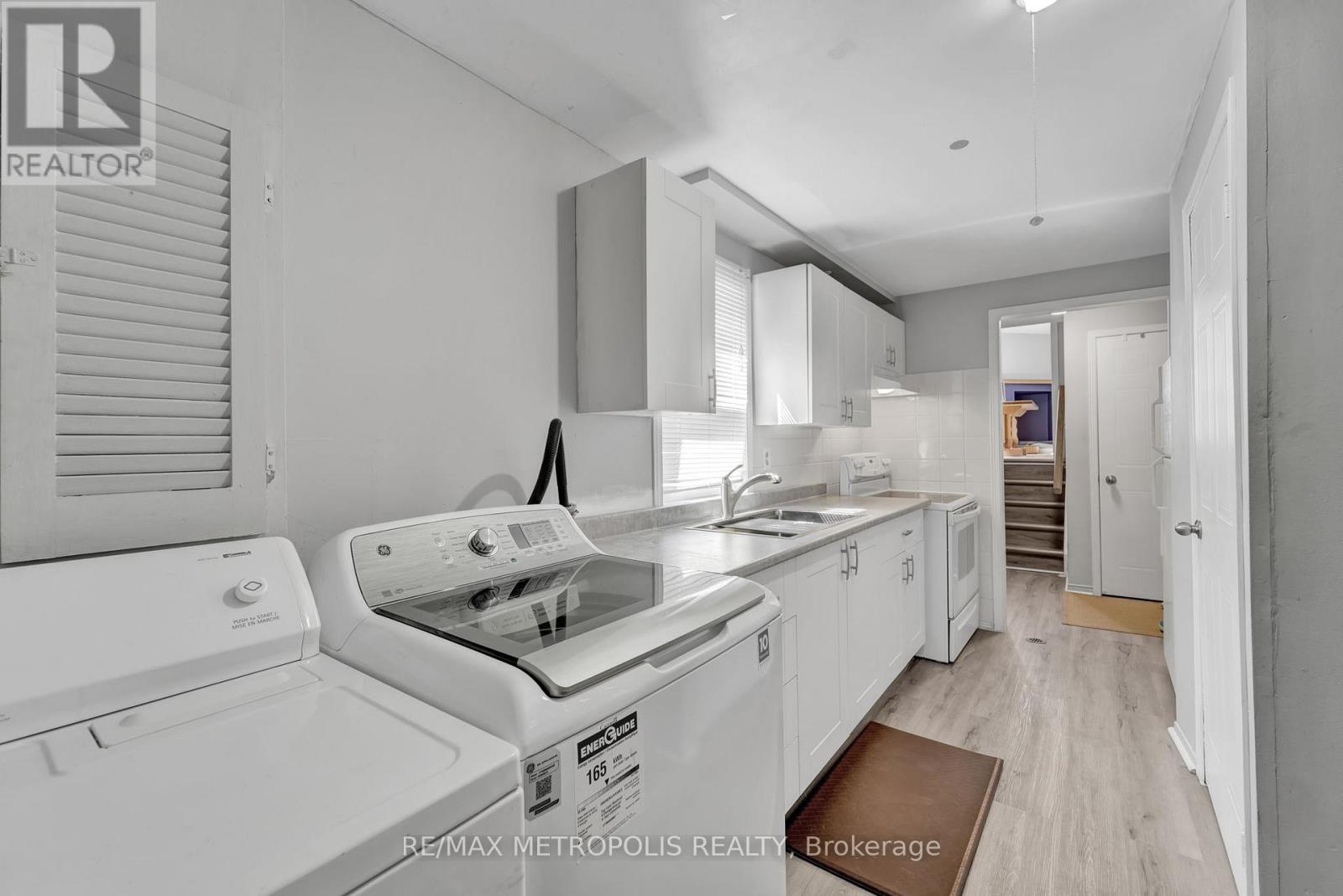 Photo 12 of Main 31 Empire Crescent, Clarington ON