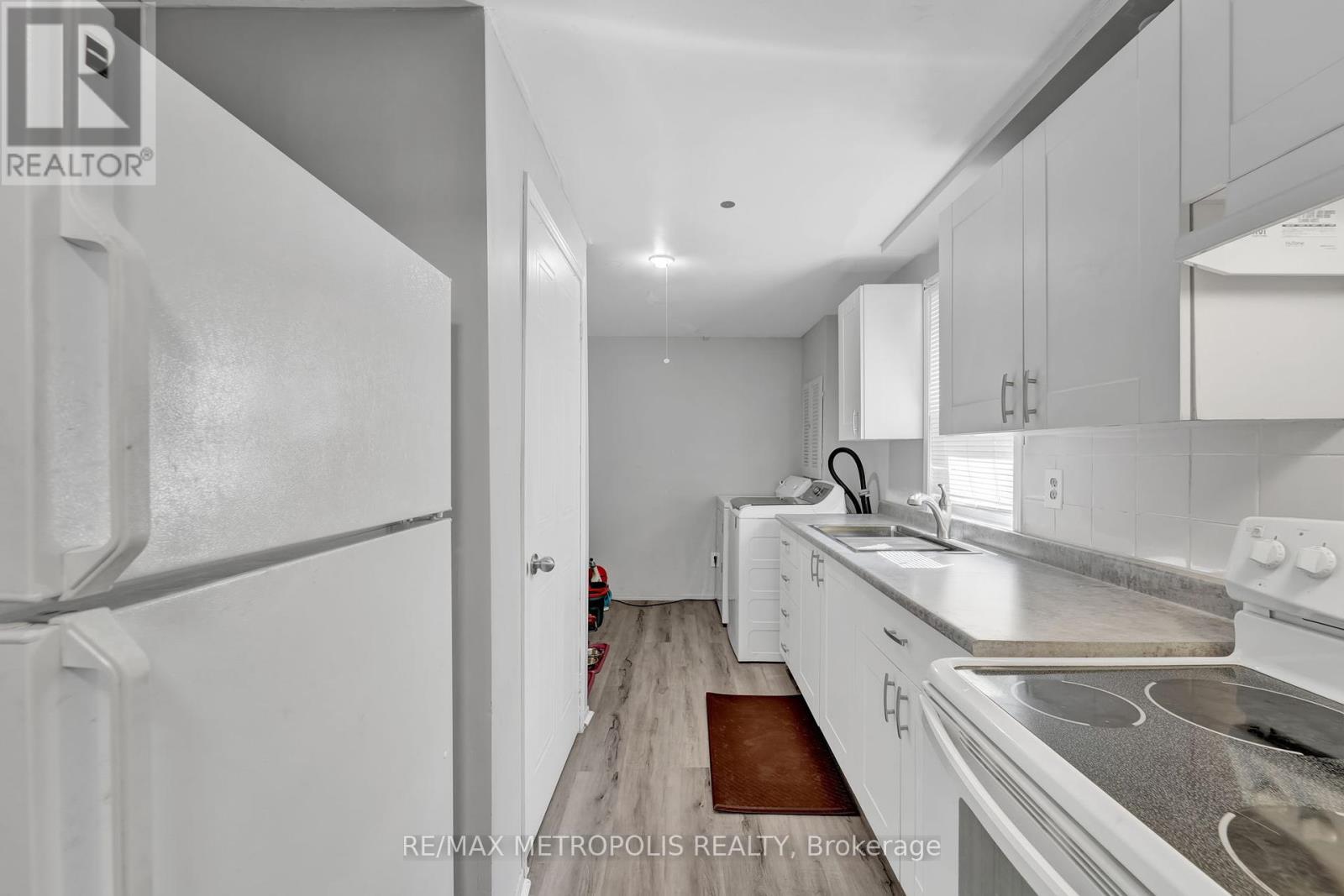 Photo 14 of Main 31 Empire Crescent, Clarington ON