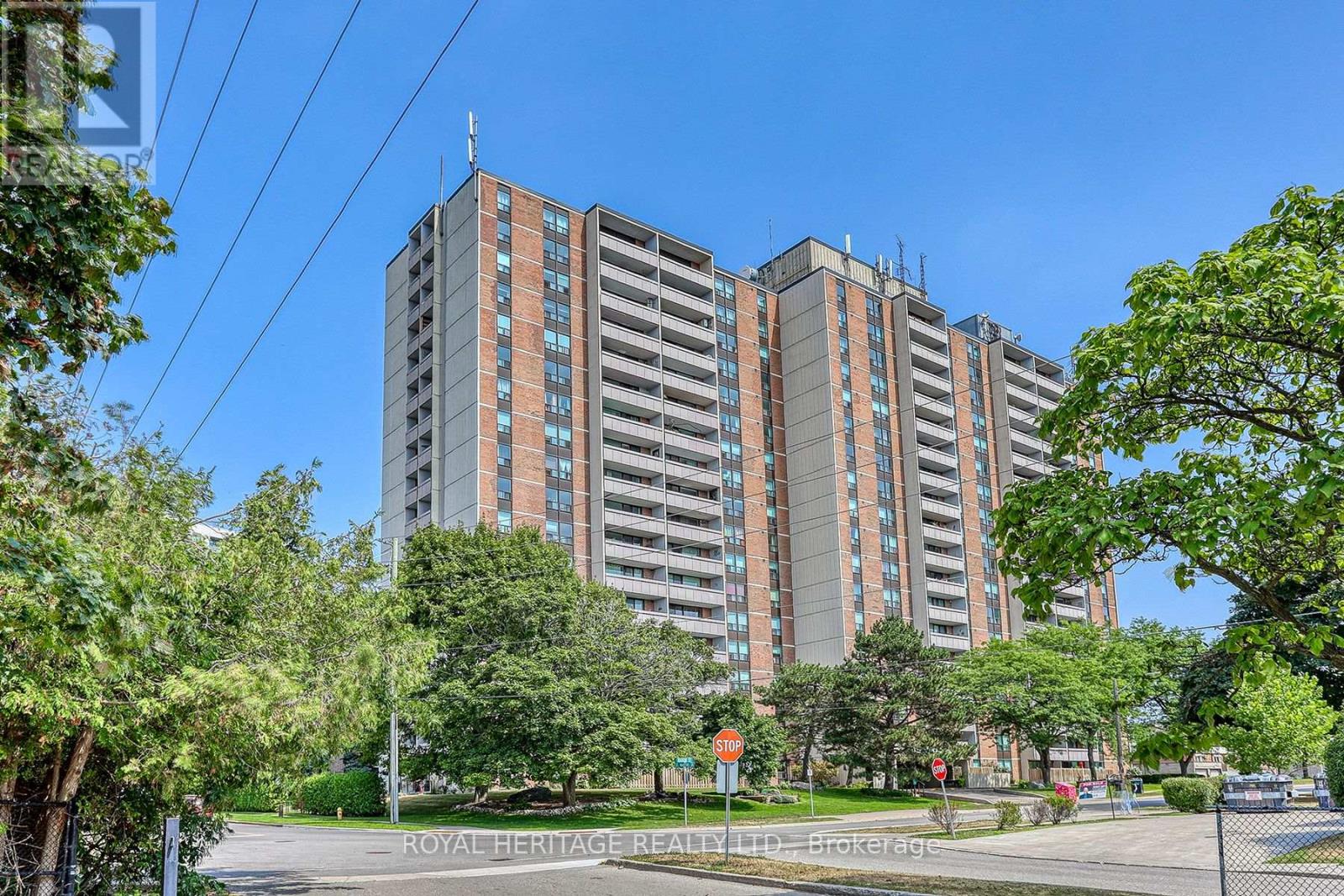 Photo 1 of 610 1210 Radom Street, Pickering ON