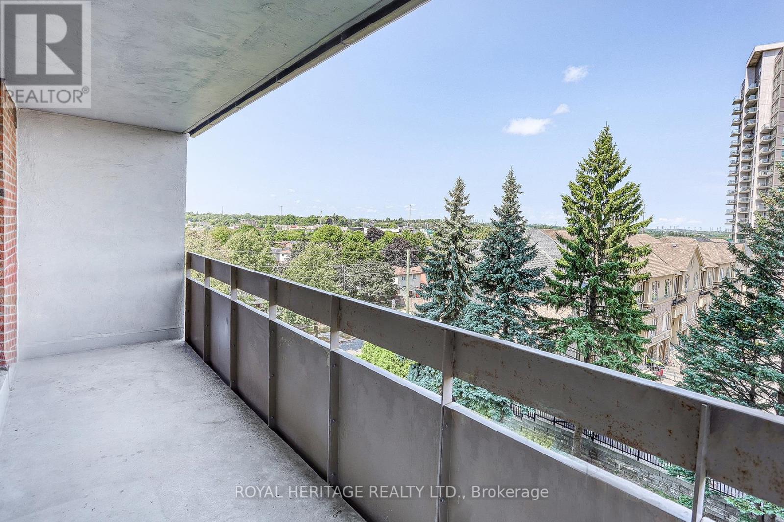 Photo 14 of 610 1210 Radom Street, Pickering ON