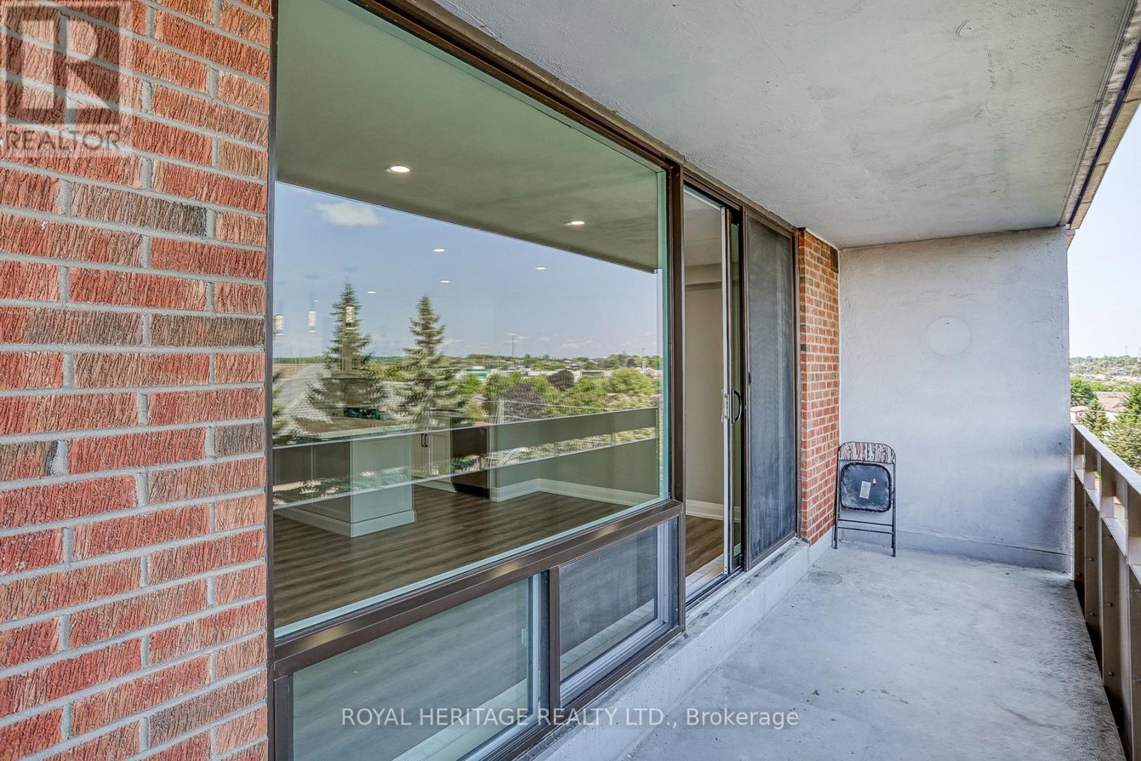 Photo 15 of 610 1210 Radom Street, Pickering ON