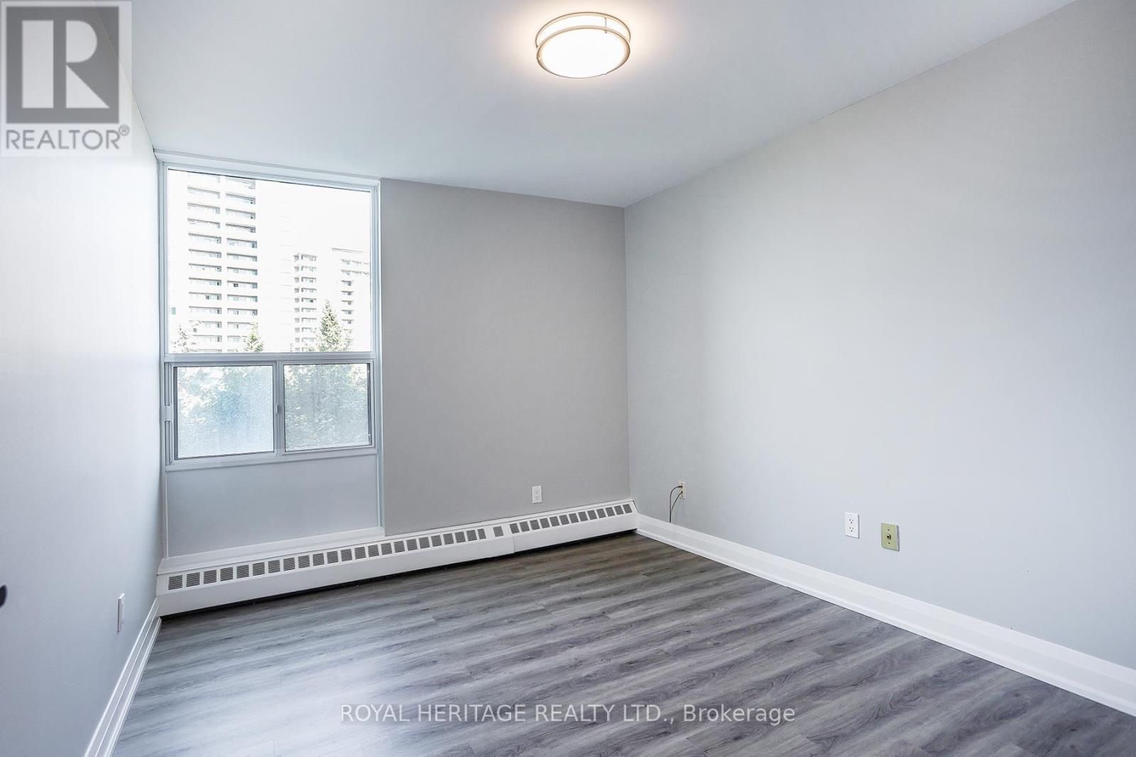 Photo 23 of 610 1210 Radom Street, Pickering ON
