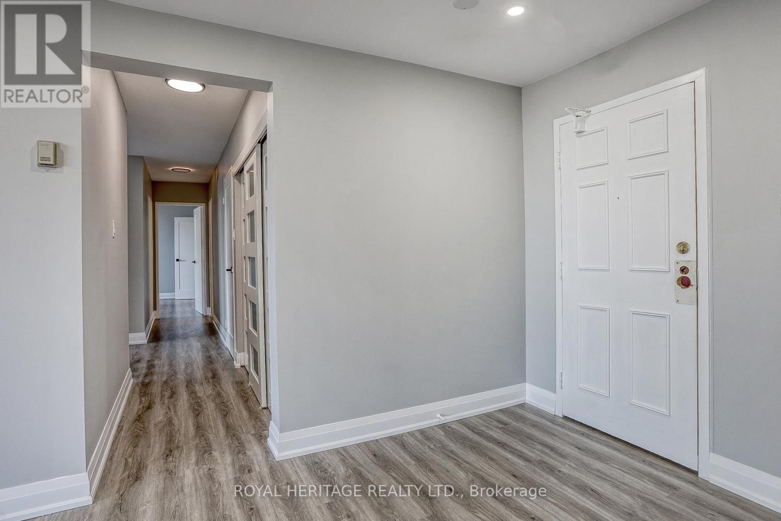 Photo 7 of 610 1210 Radom Street, Pickering ON