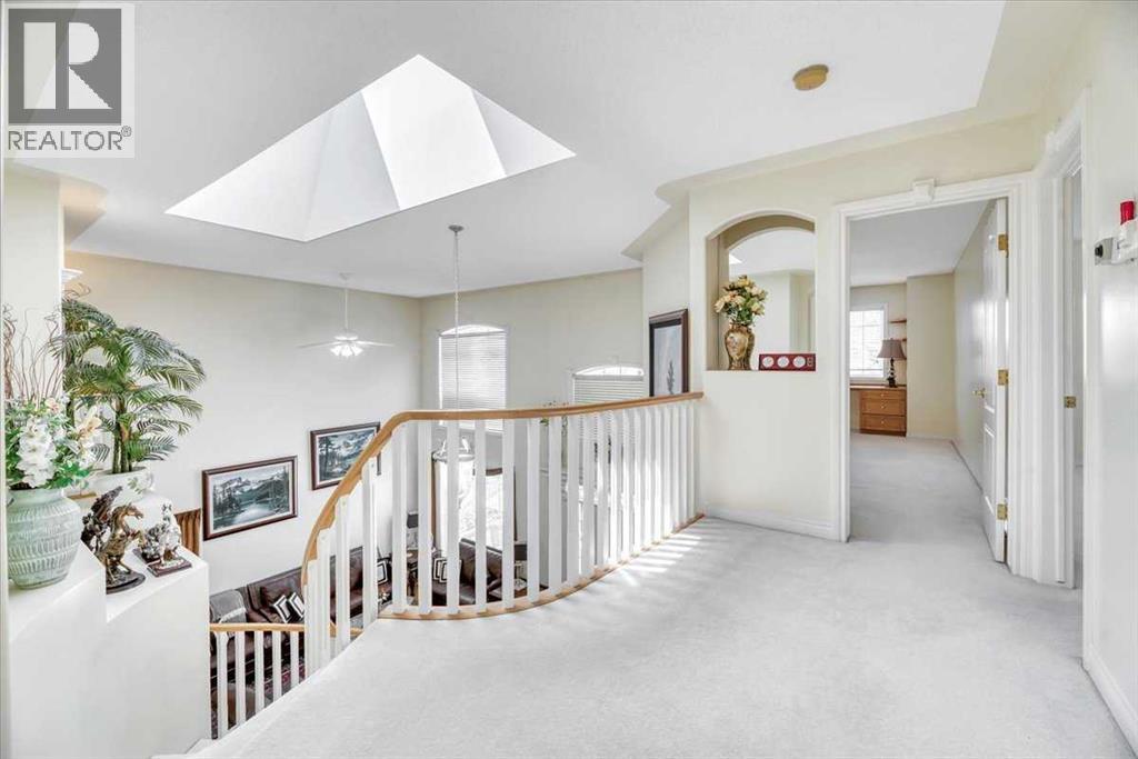 Single Family House for Sale in  Evergreen Drive SW Evergreen Calgary 