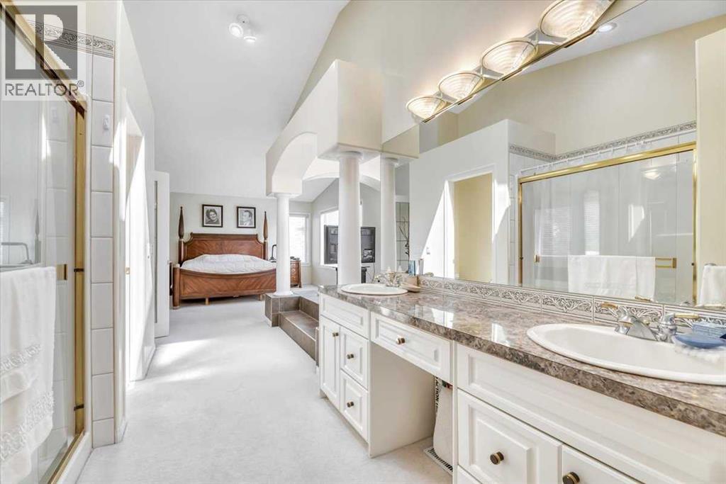 Single Family House for Sale in  Evergreen Drive SW Evergreen Calgary 
