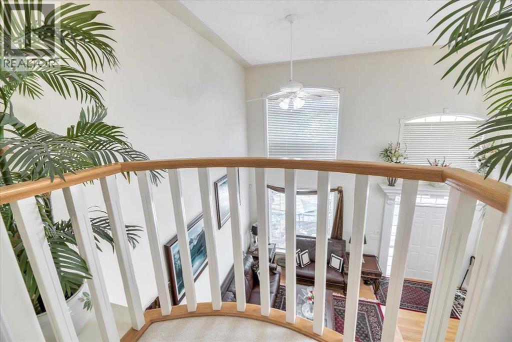 Single Family House for Sale in  Evergreen Drive SW Evergreen Calgary 