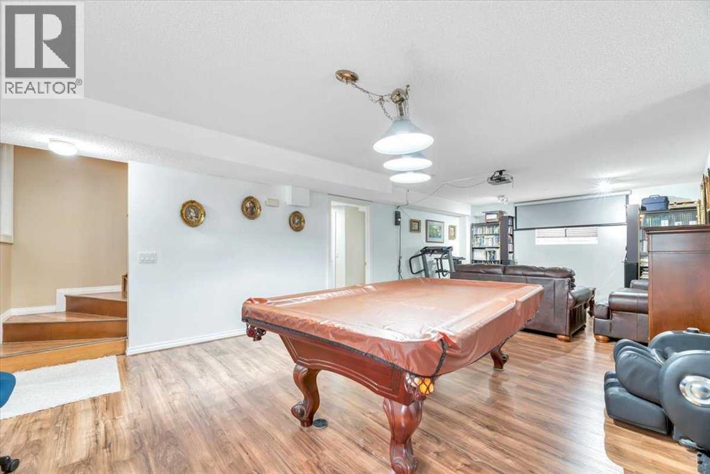 Single Family House for Sale in  Evergreen Drive SW Evergreen Calgary 