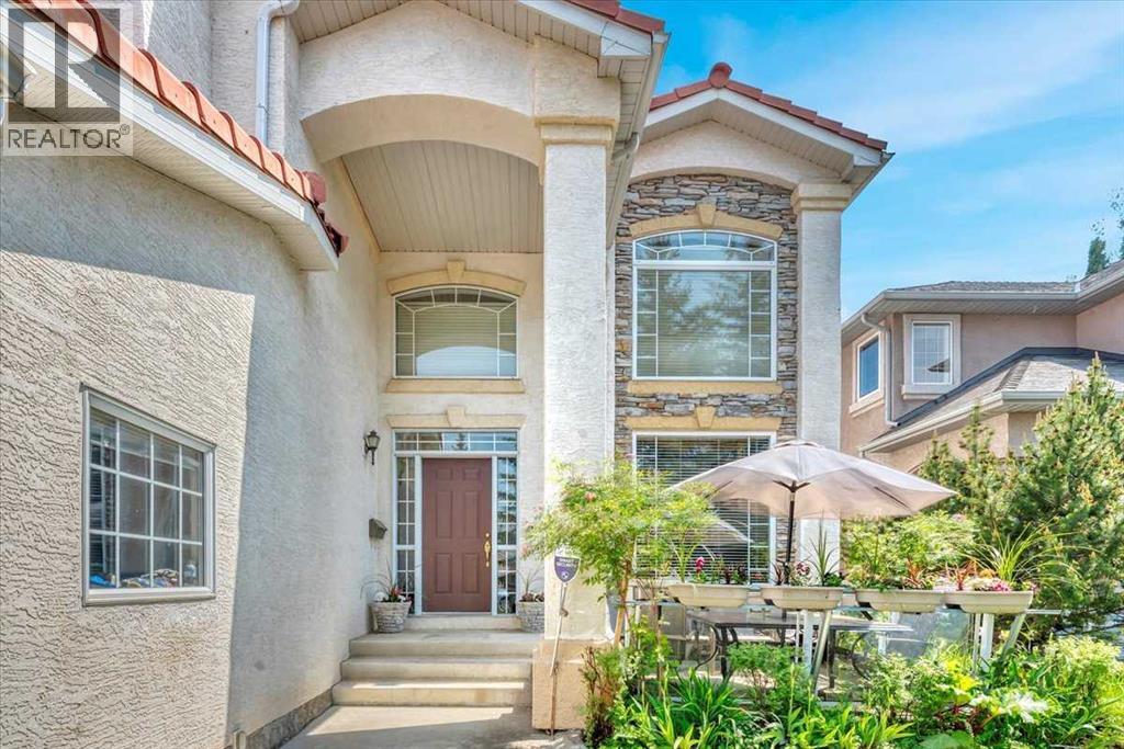 Single Family House for Sale in  Evergreen Drive SW Evergreen Calgary 