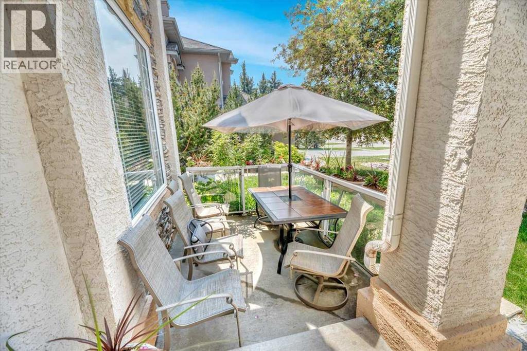 Single Family House for Sale in  Evergreen Drive SW Evergreen Calgary 