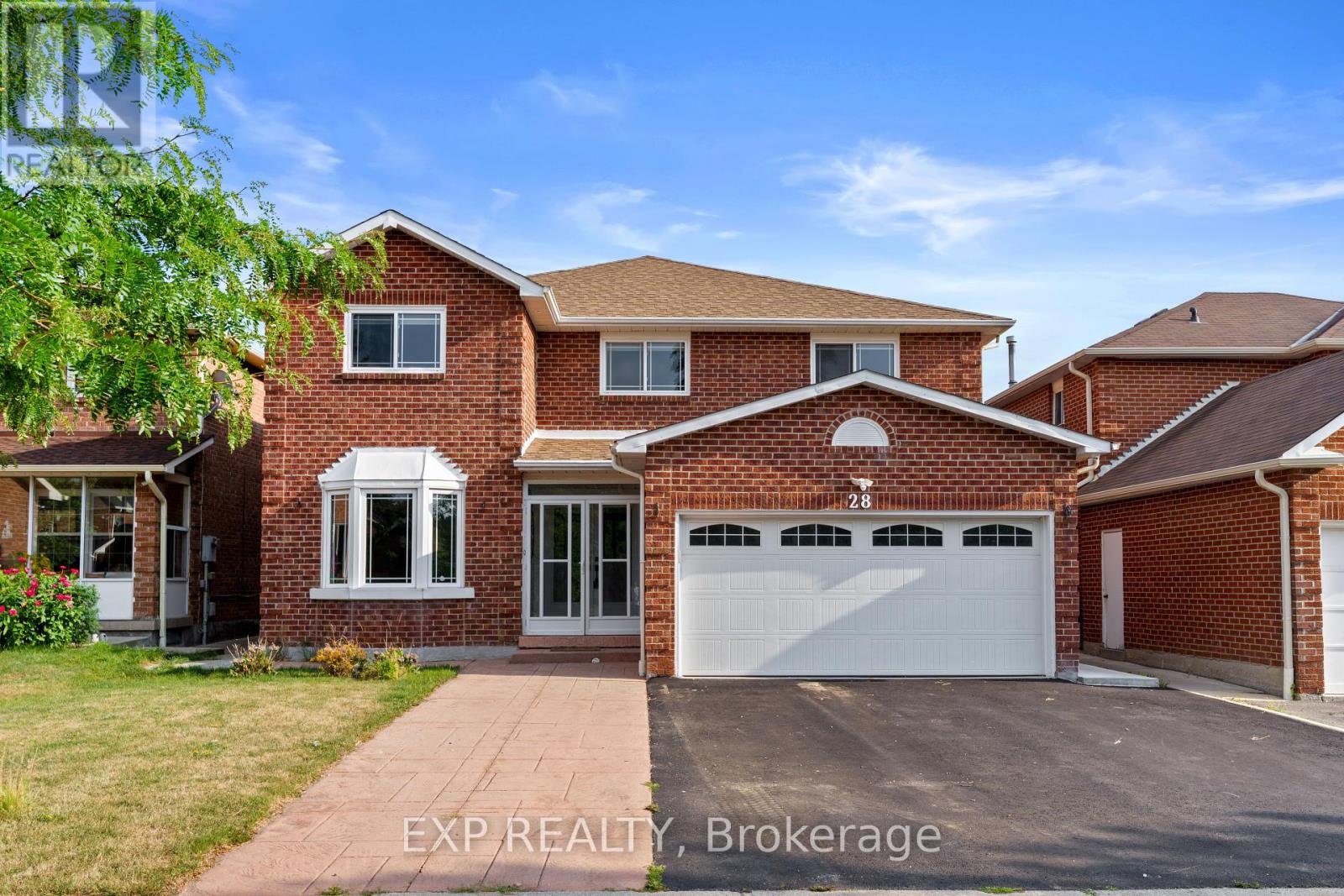Photo 1 of 28 Fairlight Street, Brampton ON