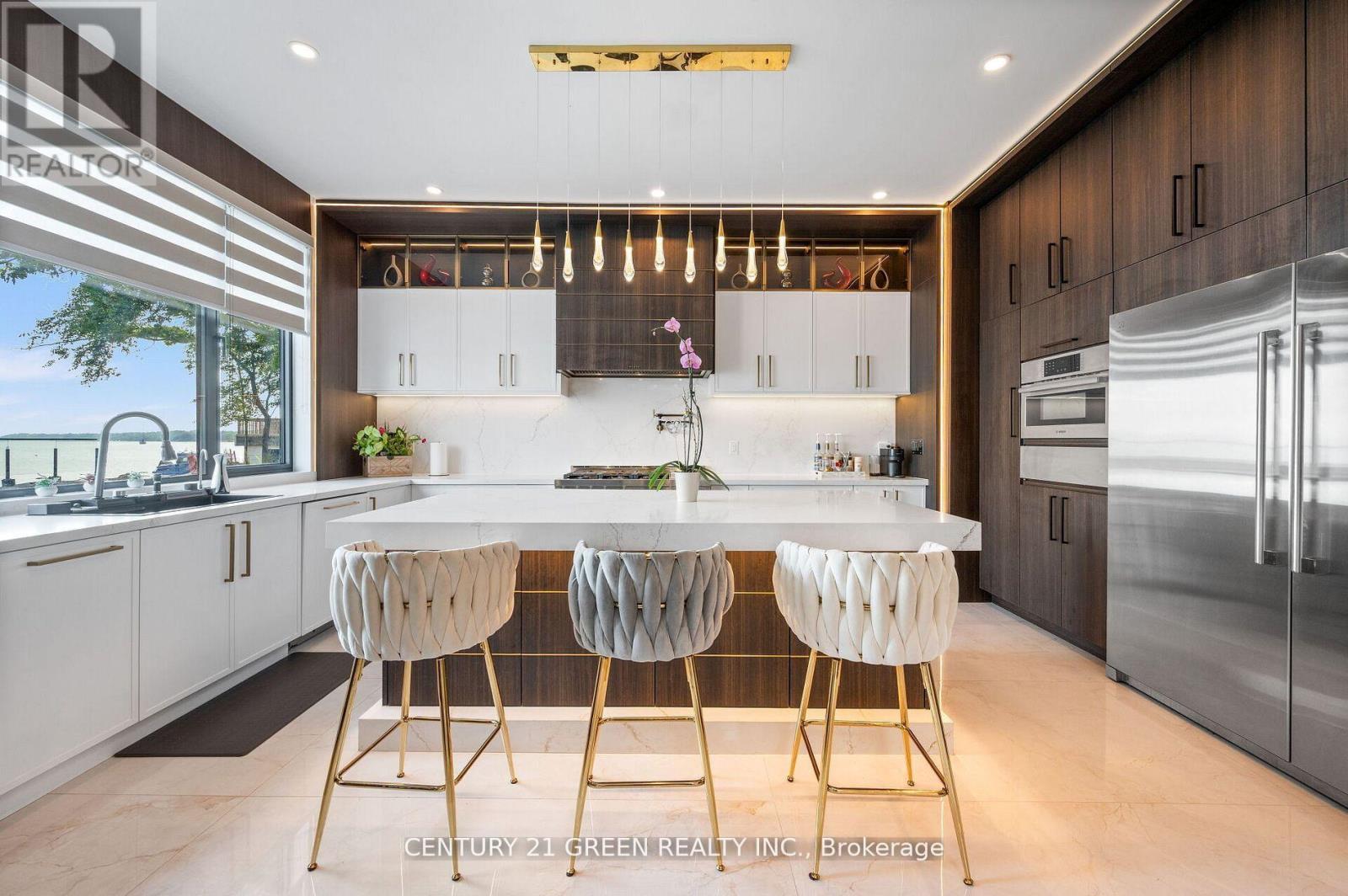 Photo 11 of 430 Indian Road, Burlington ON