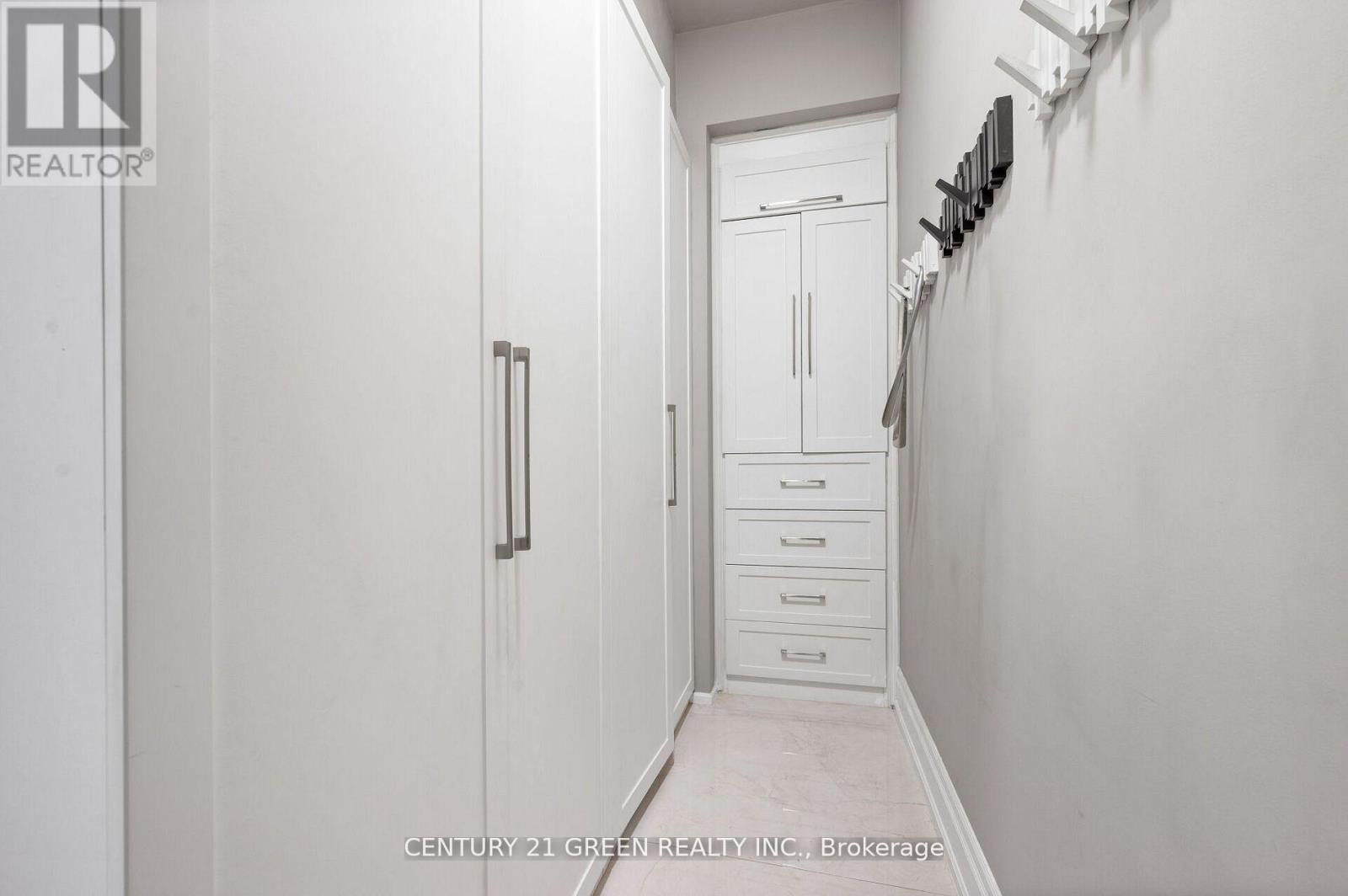 Photo 42 of 430 Indian Road, Burlington ON