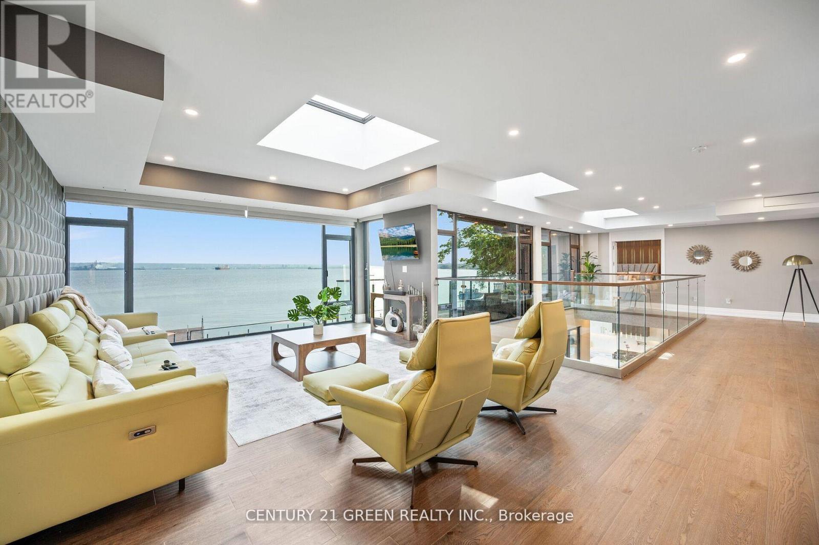 Photo 14 of 430 Indian Road, Burlington ON