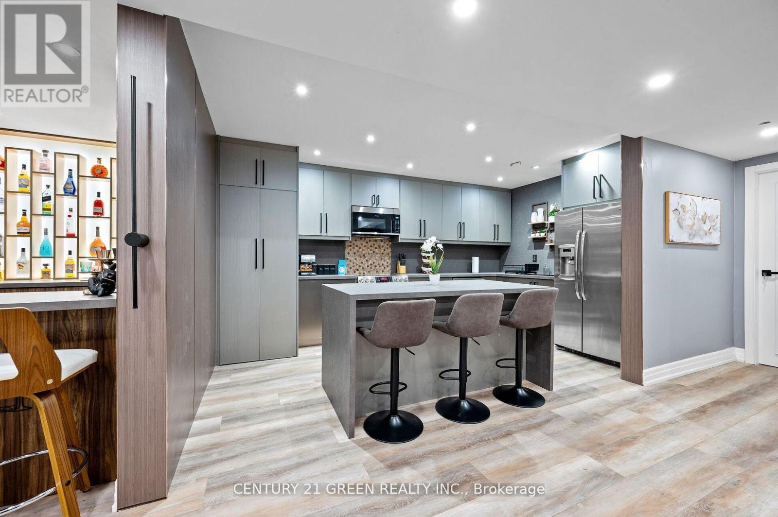 Photo 38 of 430 Indian Road, Burlington ON