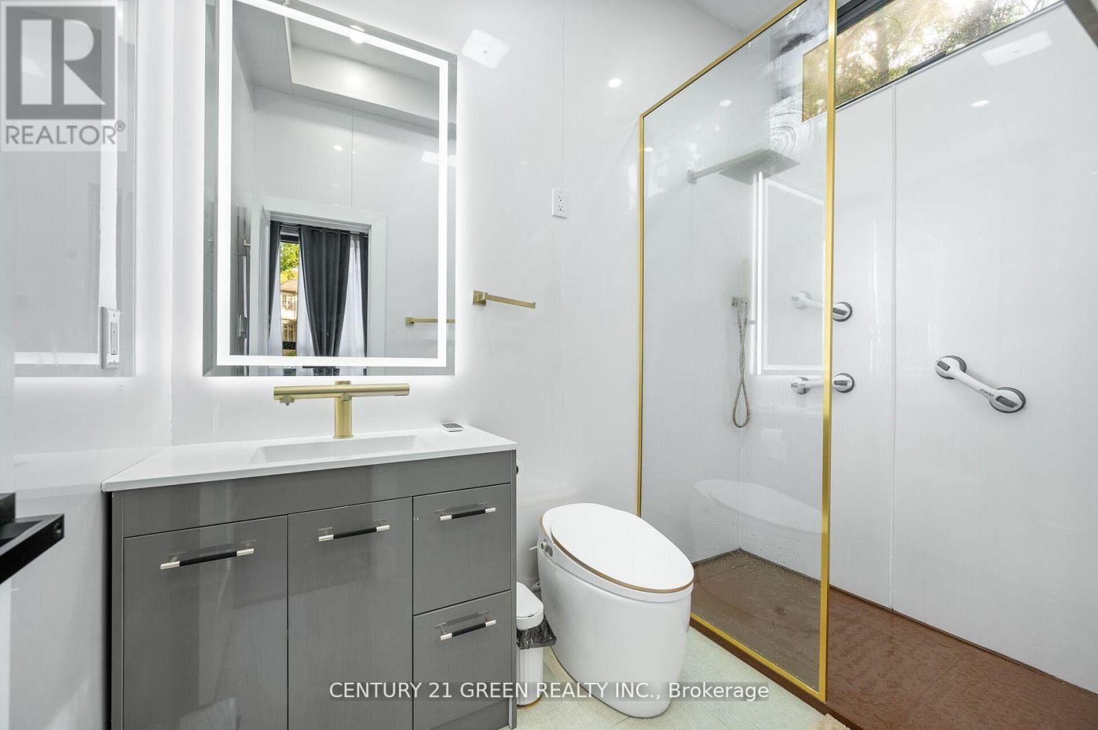 Photo 15 of 430 Indian Road, Burlington ON