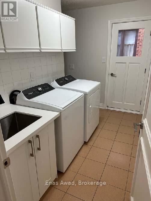 Photo 19 of 25 Mulholland Avenue, Toronto ON