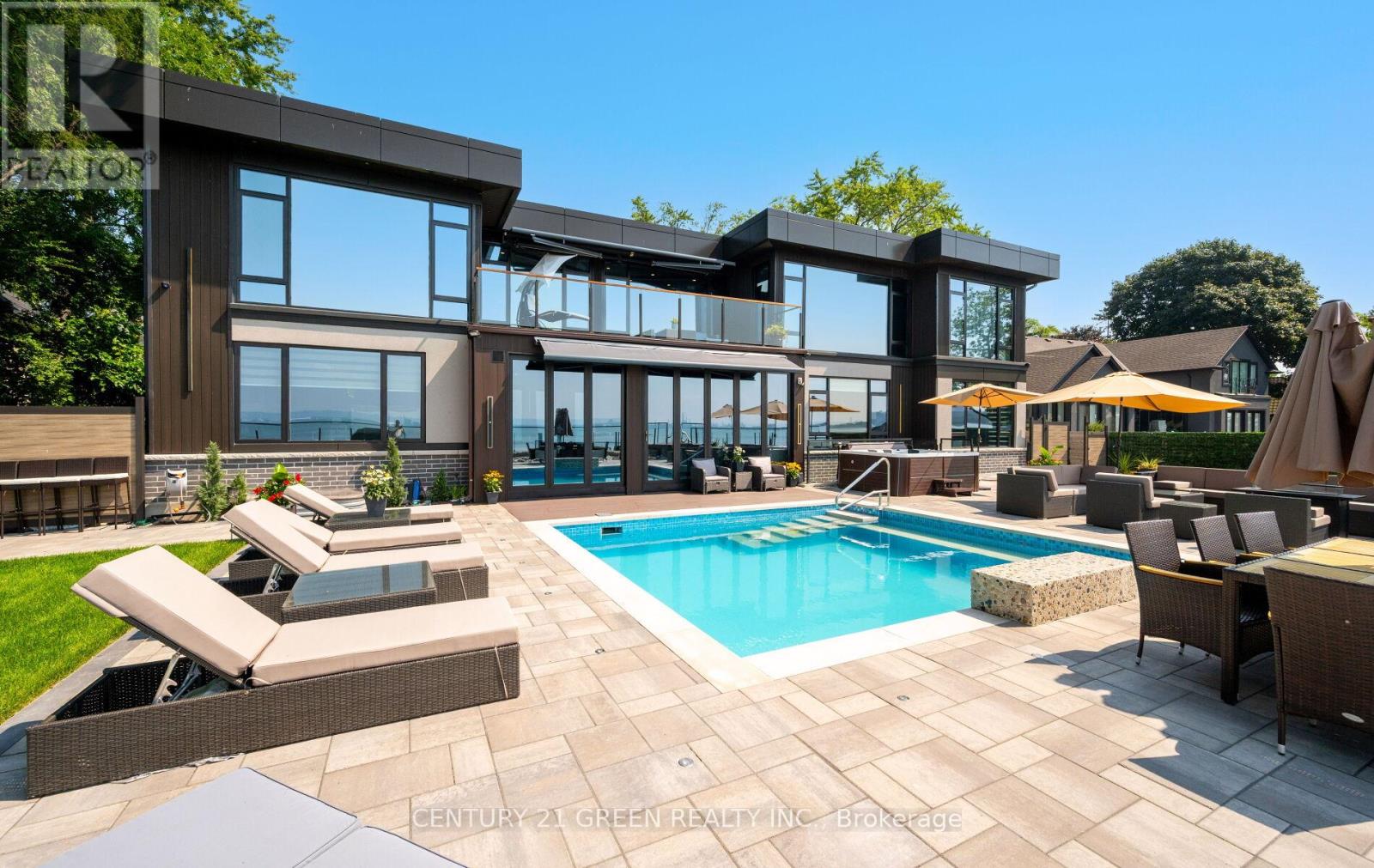 Photo 48 of 430 Indian Road, Burlington ON