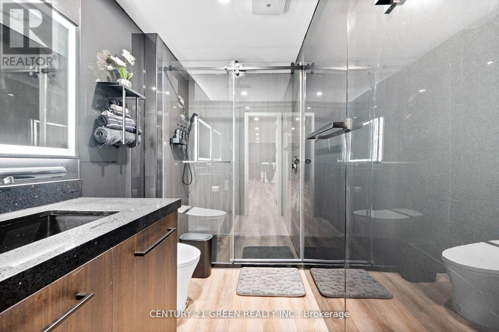 Photo 41 of 430 Indian Road, Burlington ON