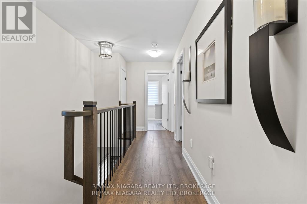 Photo 26 of 77 B Broadway, St Catharines ON