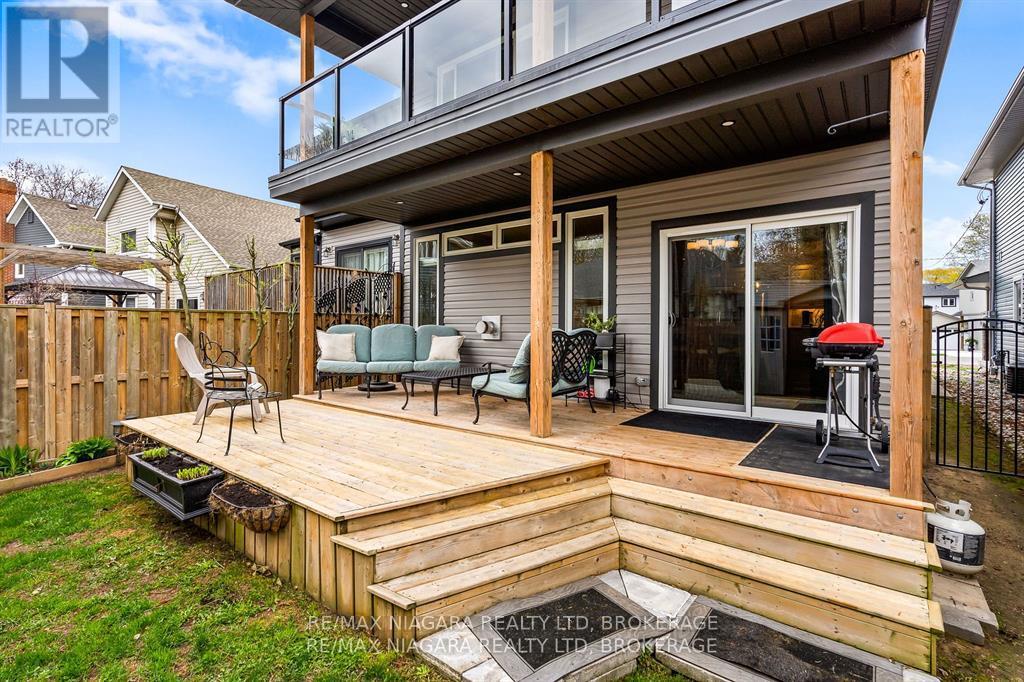 Photo 27 of 77 B Broadway, St Catharines ON