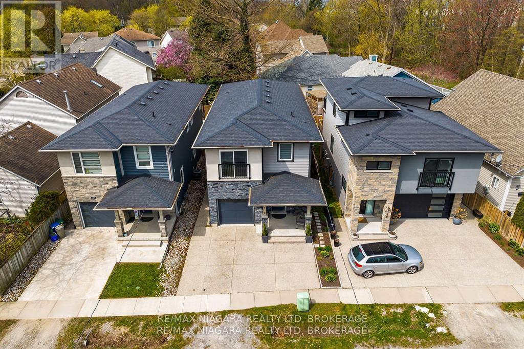Photo 31 of 77 B Broadway, St Catharines ON