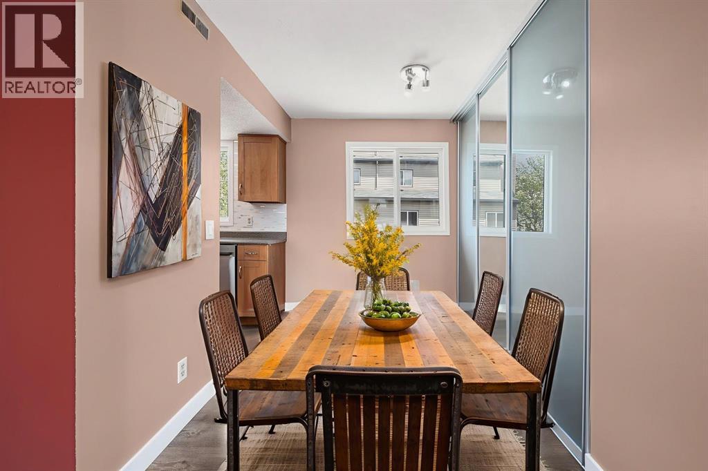 Single Family House for Sale in    Street NW St Andrews Heights Calgary 