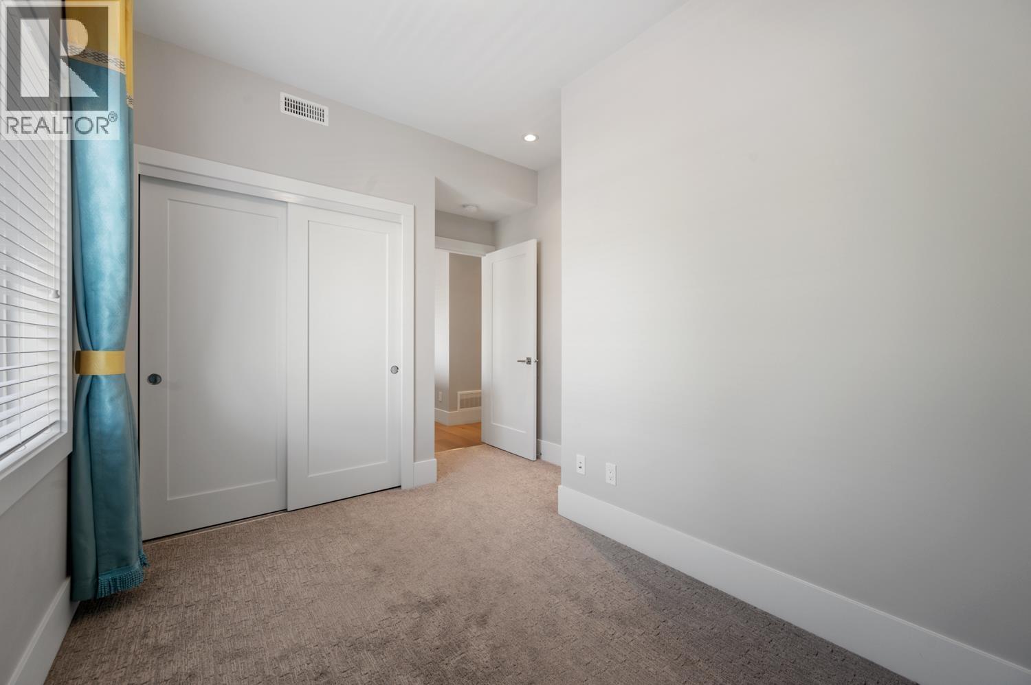 9 5071 STEVESTON HIGHWAY, Richmond