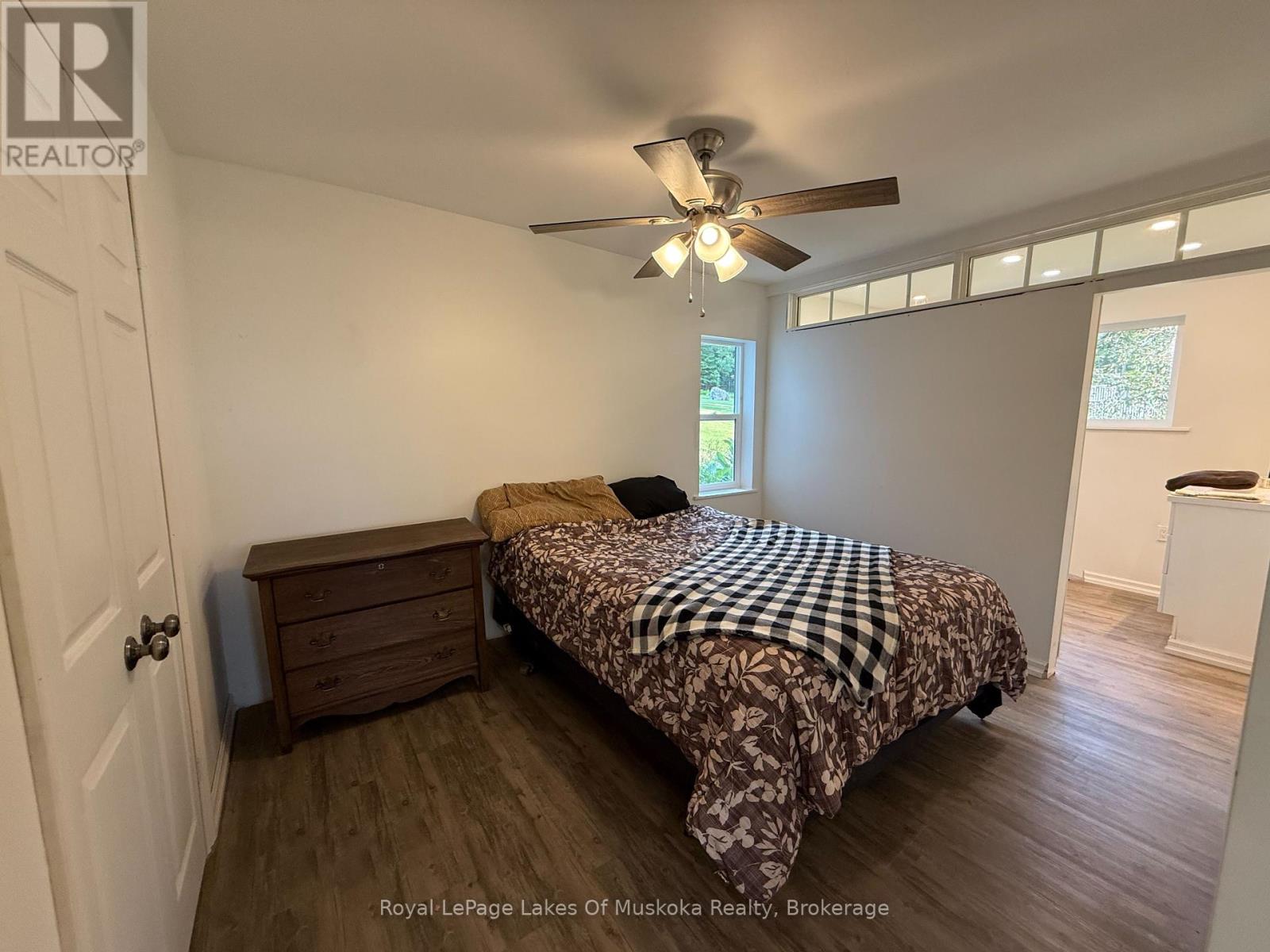 Photo 11 of 48 Kitchen Road S, Huntsville ON
