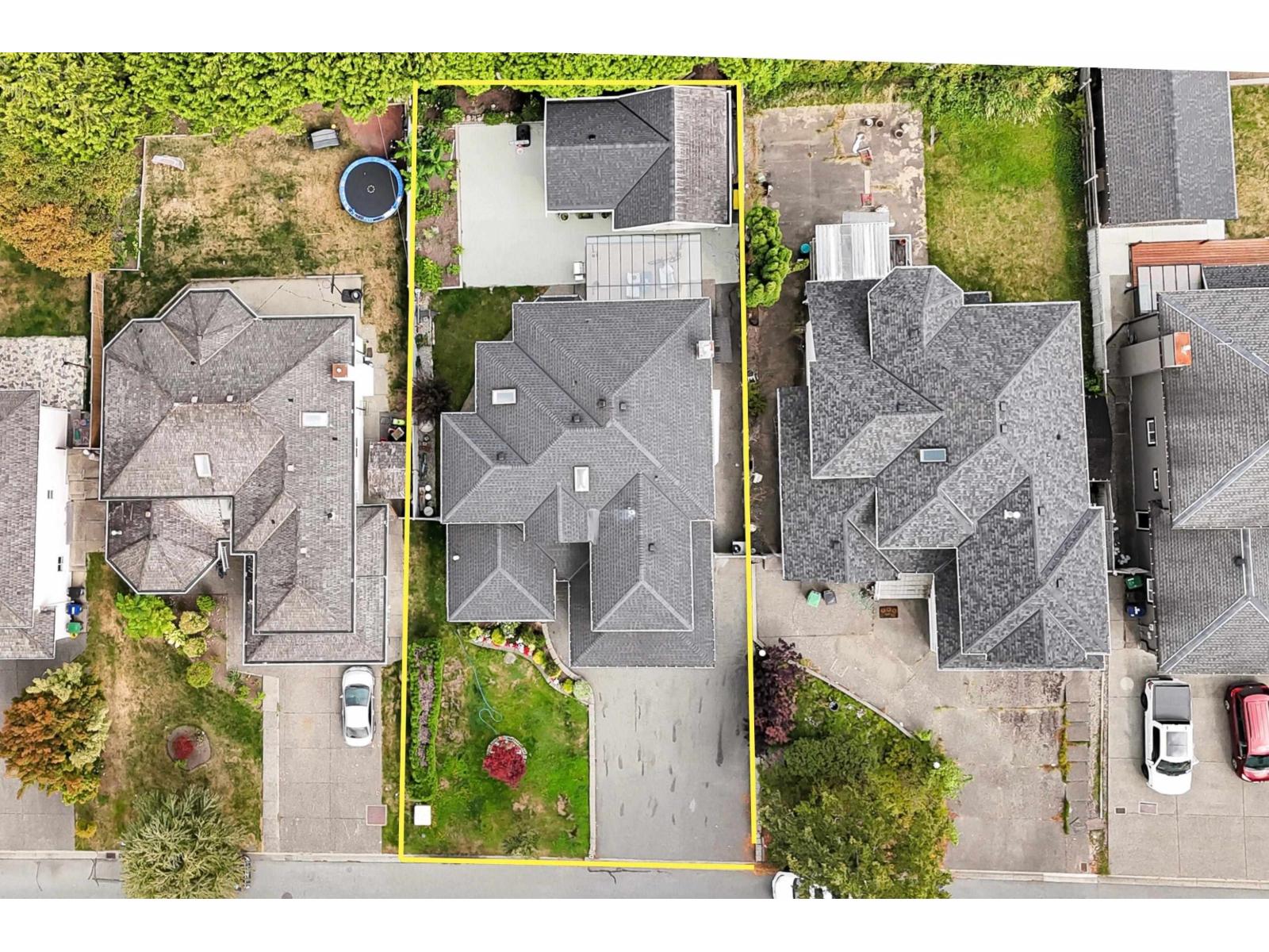 Photo 6 of 6748 123 A Street, Surrey BC