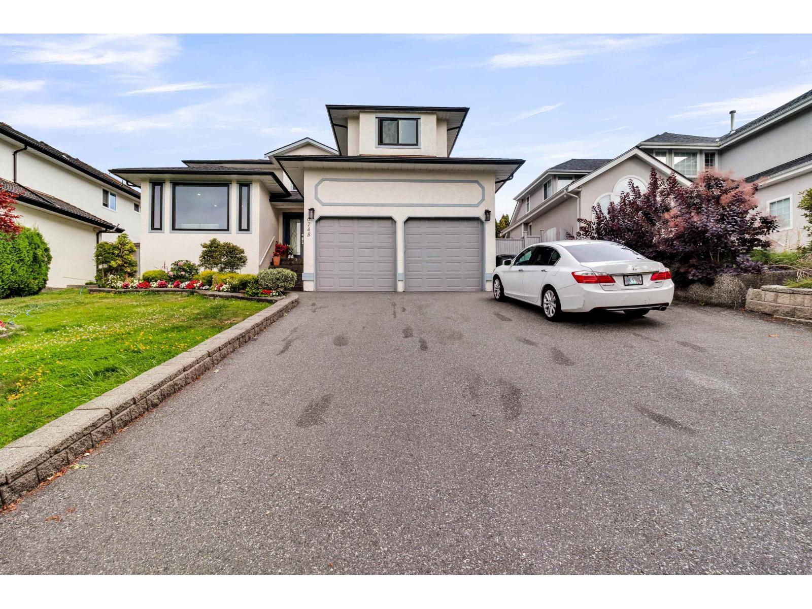 Photo 14 of 6748 123 A Street, Surrey BC