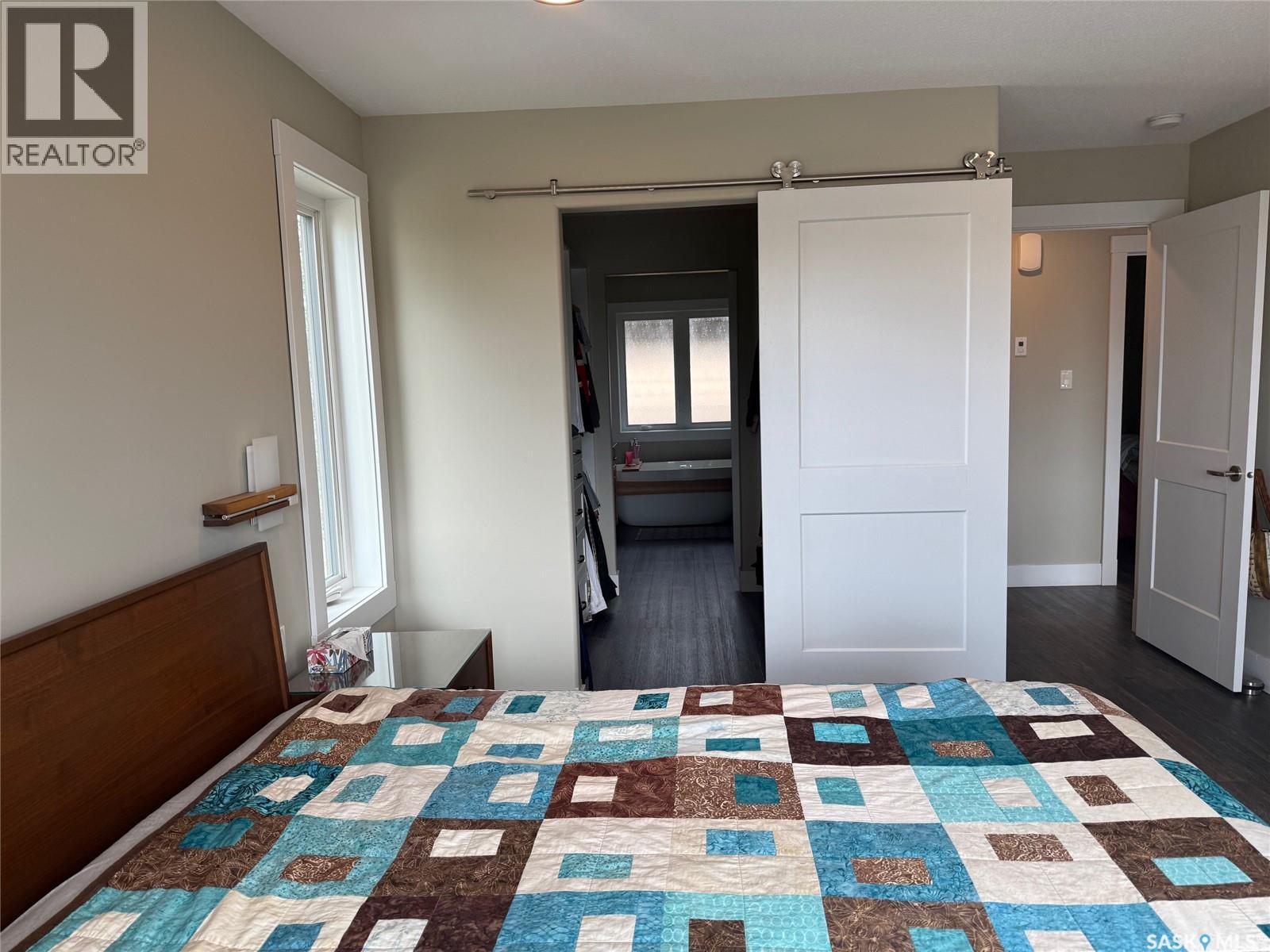 808 La Ronge AVENUE — photo 27