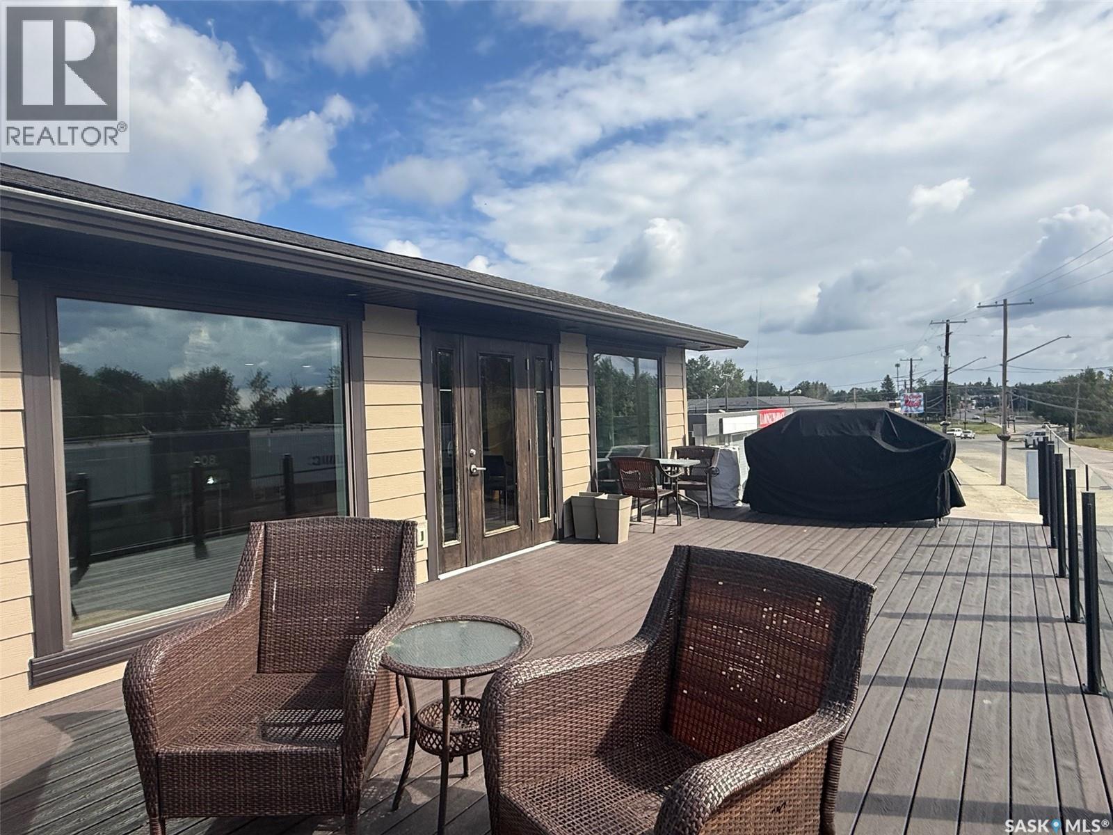 808 La Ronge AVENUE — photo 7