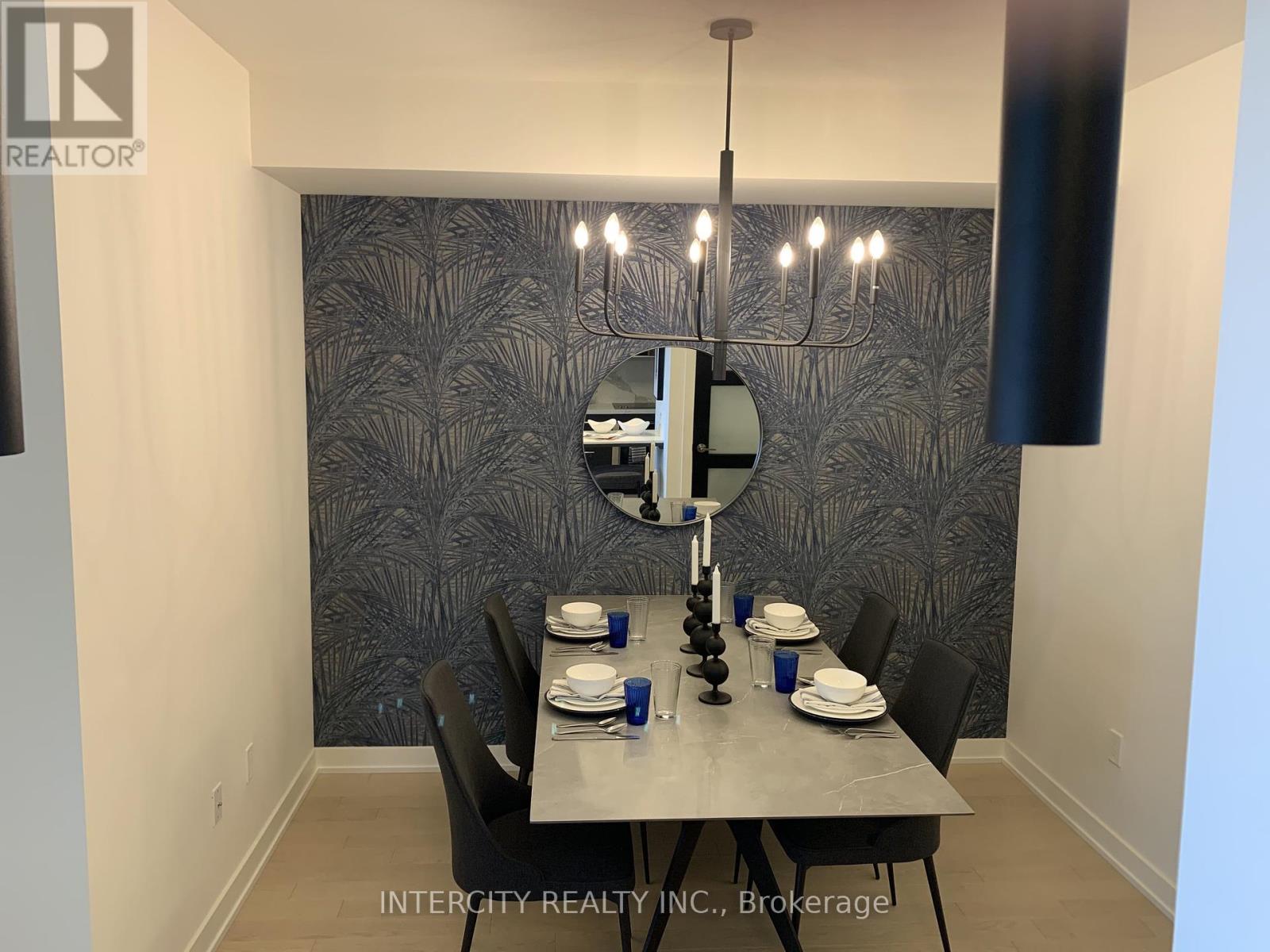 Photo 8 of 2516 330 Richmond Street W, Toronto ON