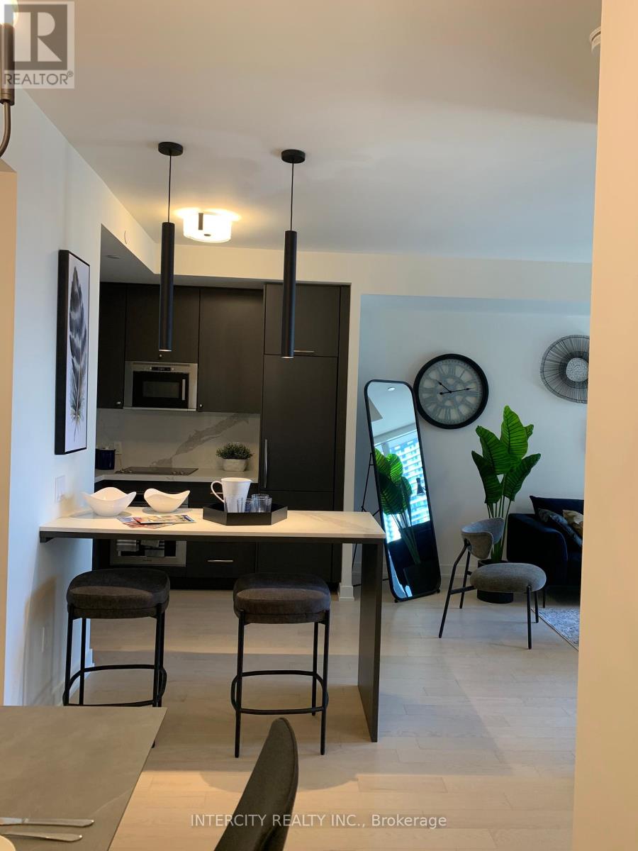 Photo 9 of 2516 330 Richmond Street W, Toronto ON