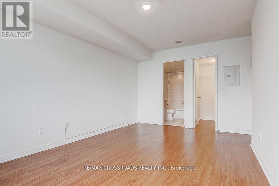Photo 39 of 2106 18 Parkview Avenue, Toronto ON