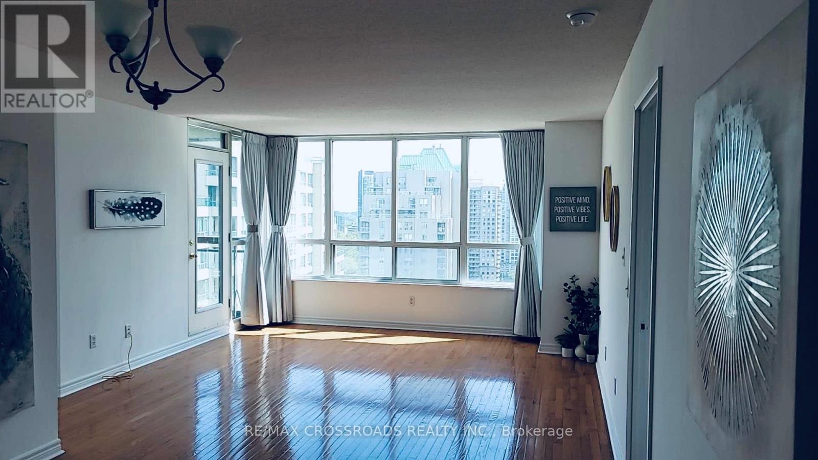 Photo 30 of 2106 18 Parkview Avenue, Toronto ON