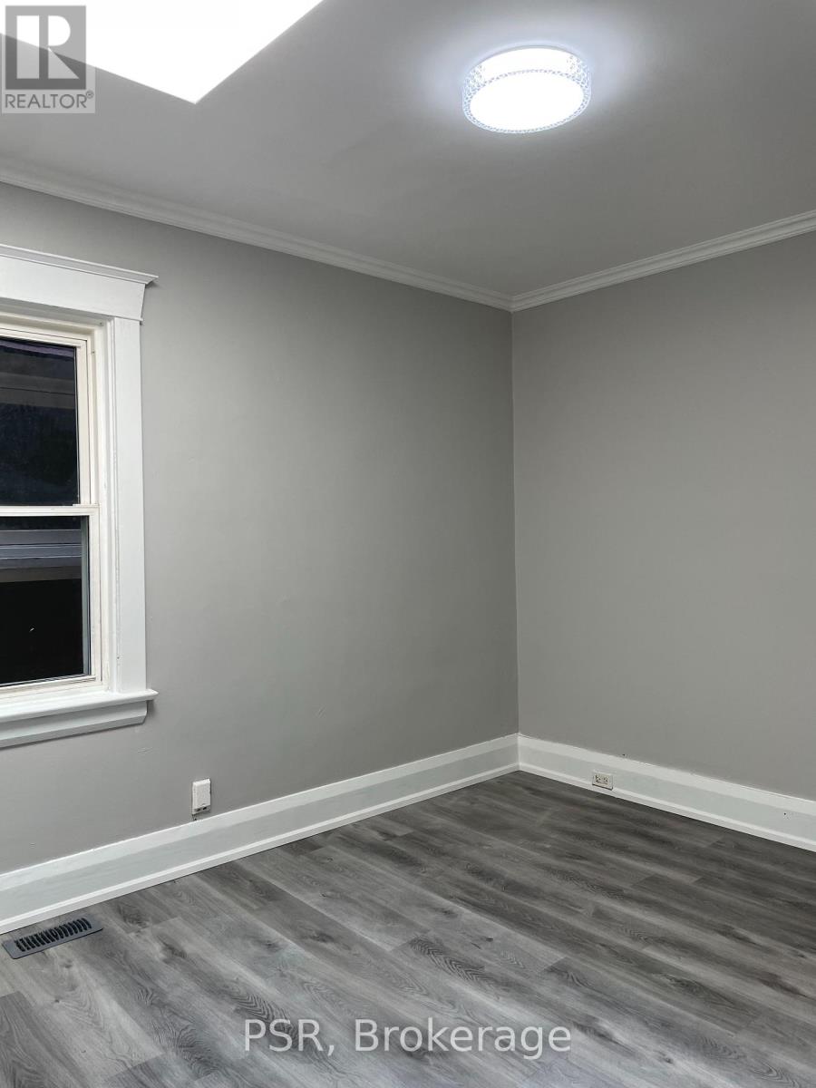 Photo 3 of Room 1 377 Strathmore Boulevard, Toronto ON