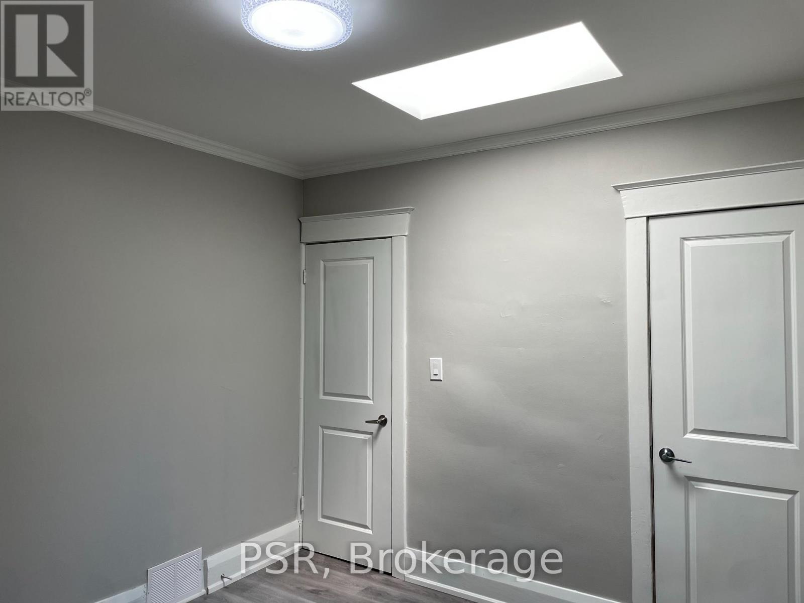 Photo 5 of Room 1 377 Strathmore Boulevard, Toronto ON