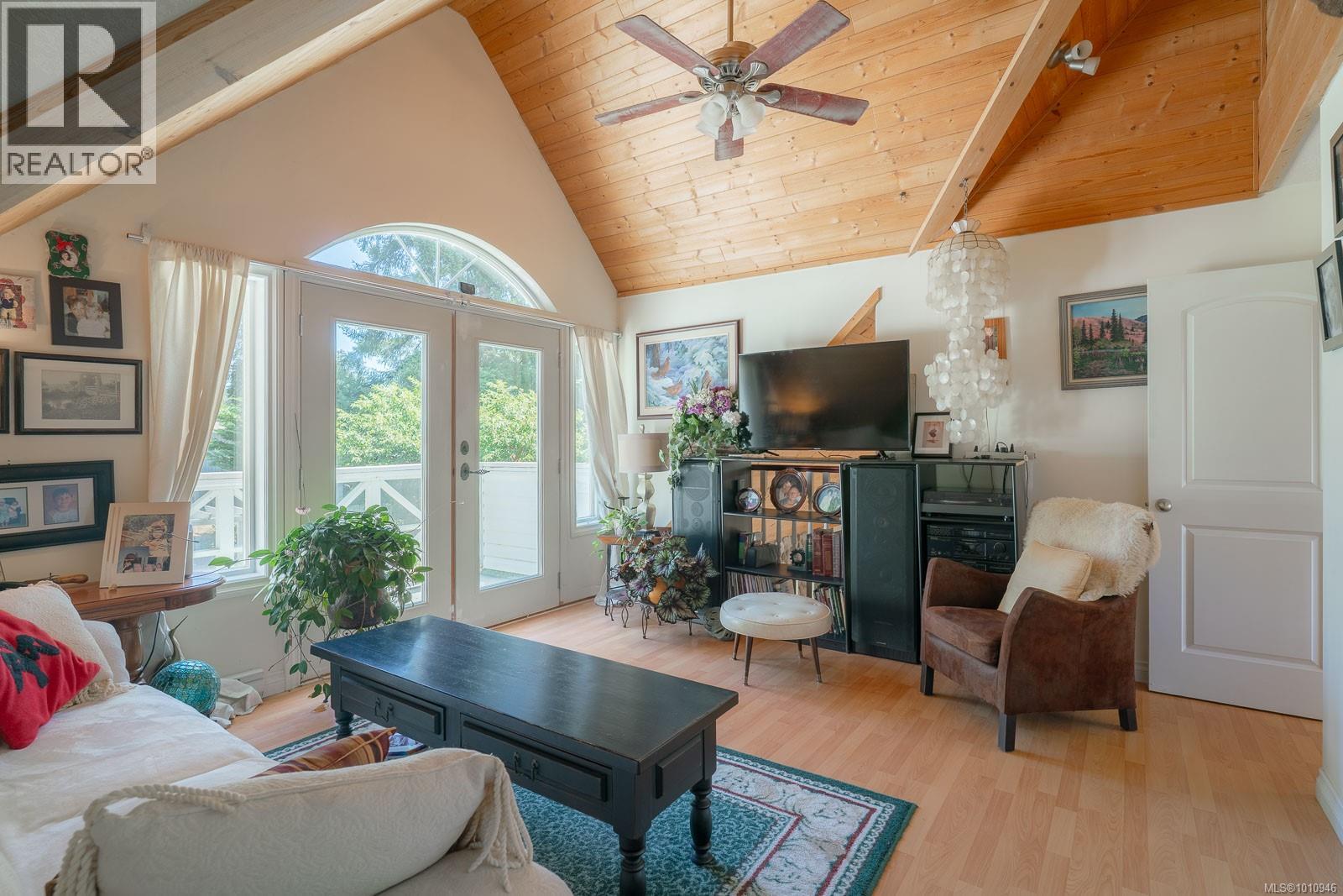 Photo 16 of 2601 Soole Rd, Duncan BC