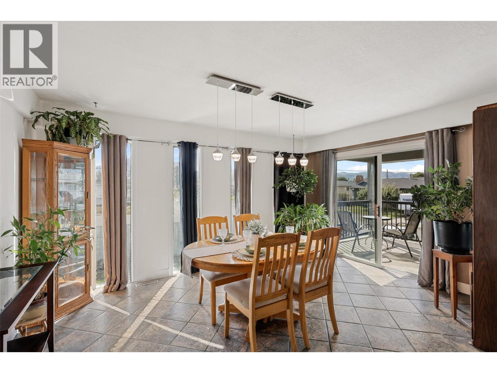 1278 KIMBERLEY CRESCENT - 10